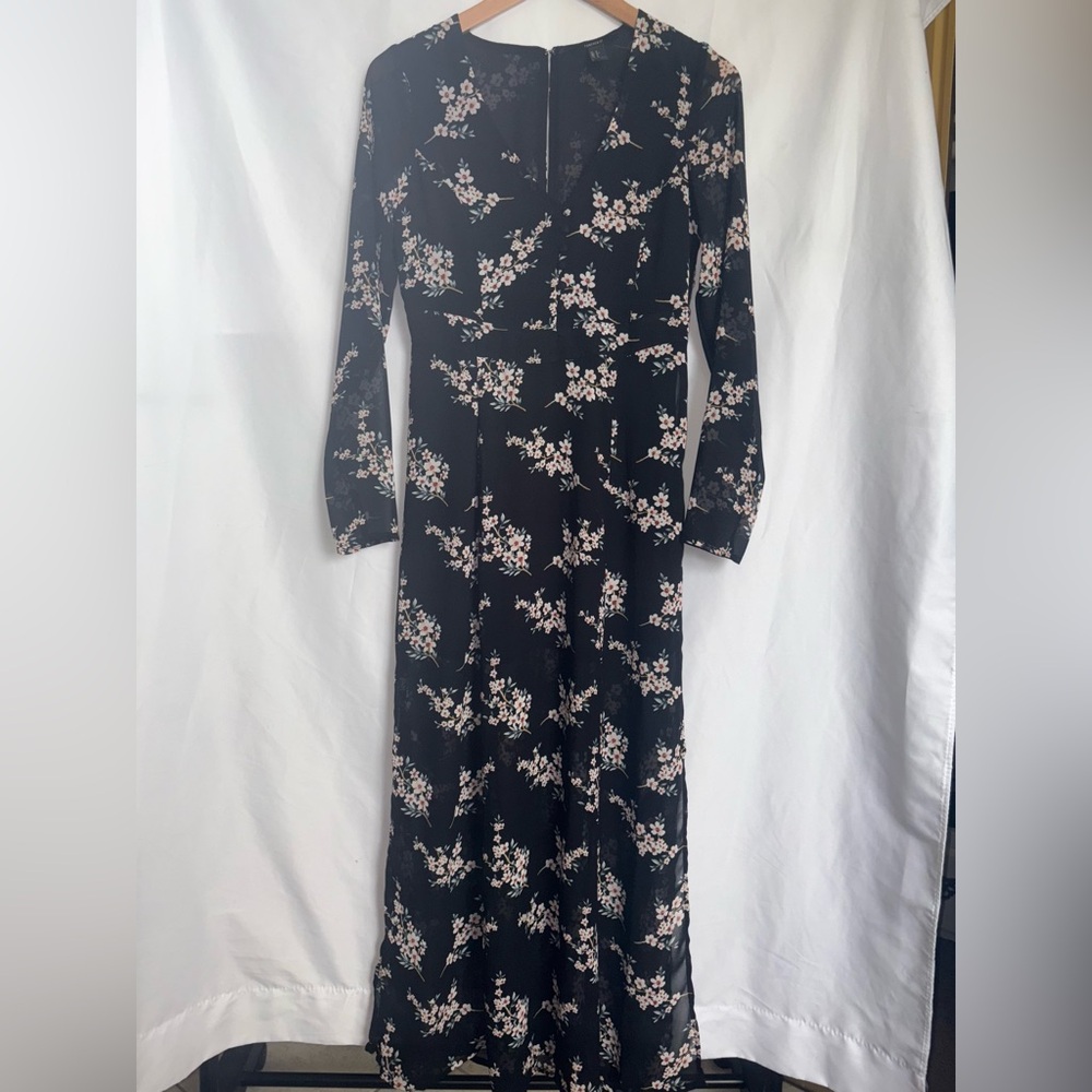 Forever 21 Small Sheer Navy Floral Maxi Dress with Leg Slits, Casual Dress